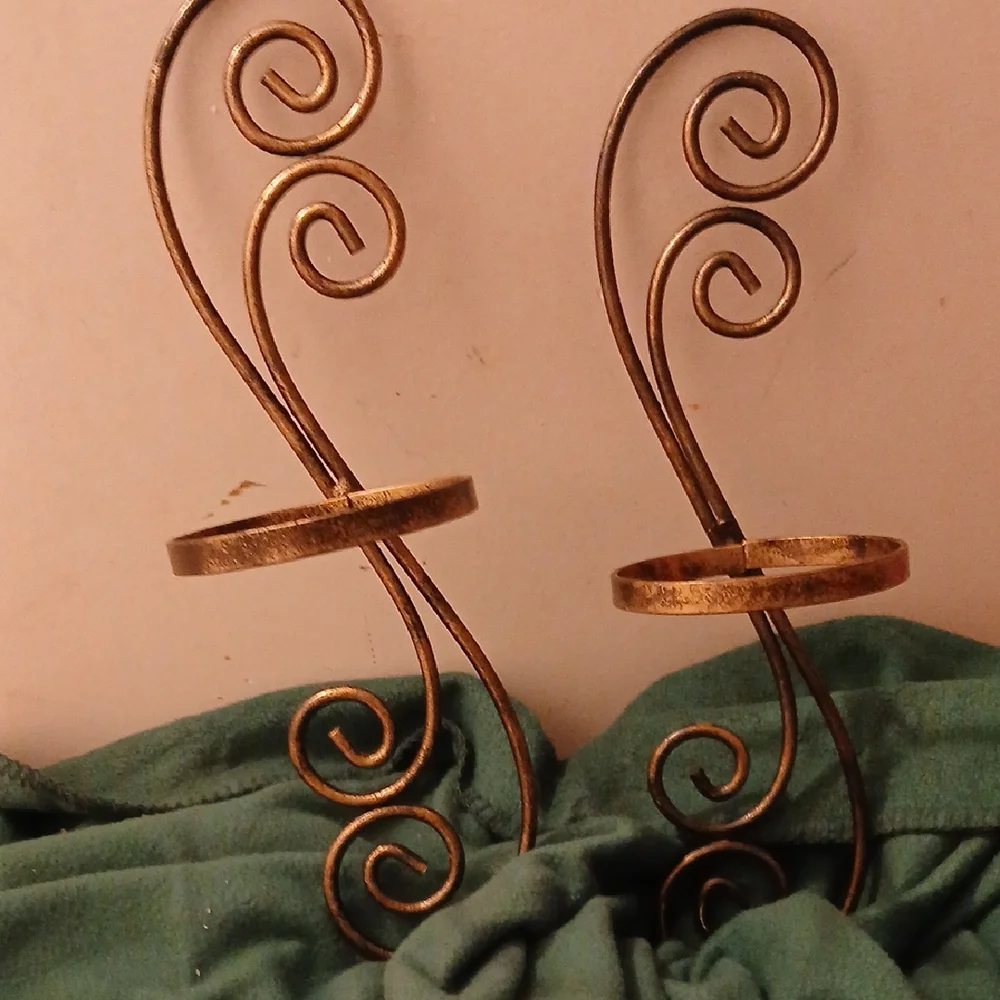 Elegant Gold Swirl Wall Sconces